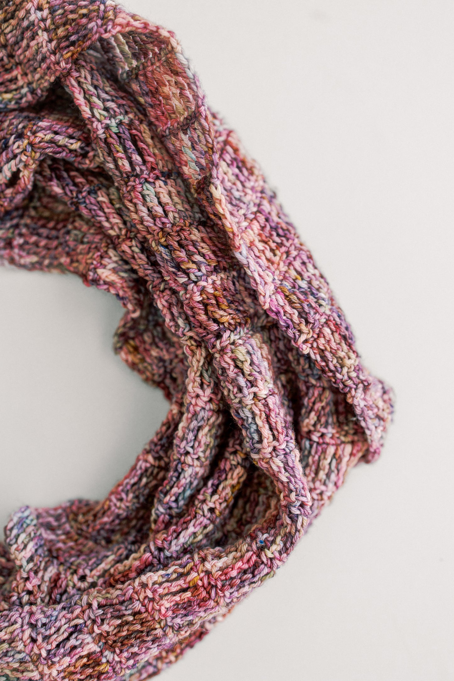 Dragonfly Twist Cowl // Crochet Pattern PDF