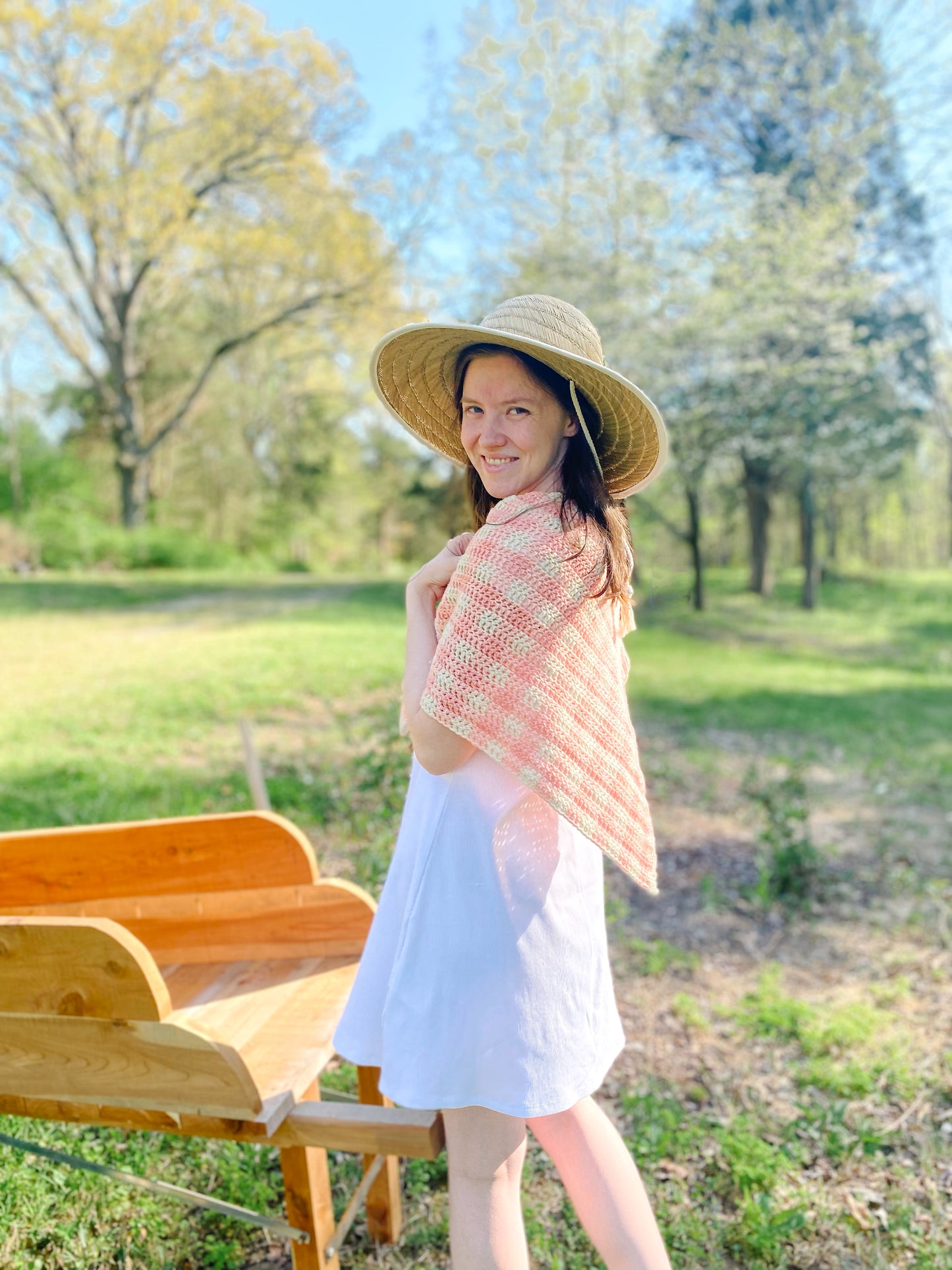 Garden Picnic Shawl // Crochet Pattern PDF